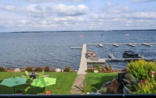 QuarterdeckResort_GullLake_LakesideLodge_FamilyRoom (21)